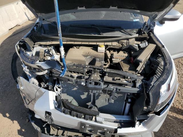 Фото 12 - NISSAN PATHFINDER