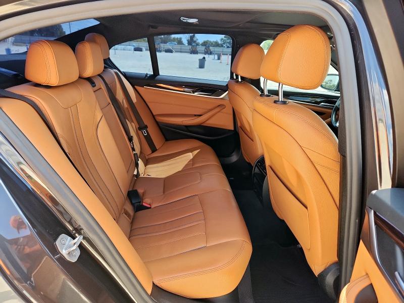 Фото 10 - BMW 5 SERIES