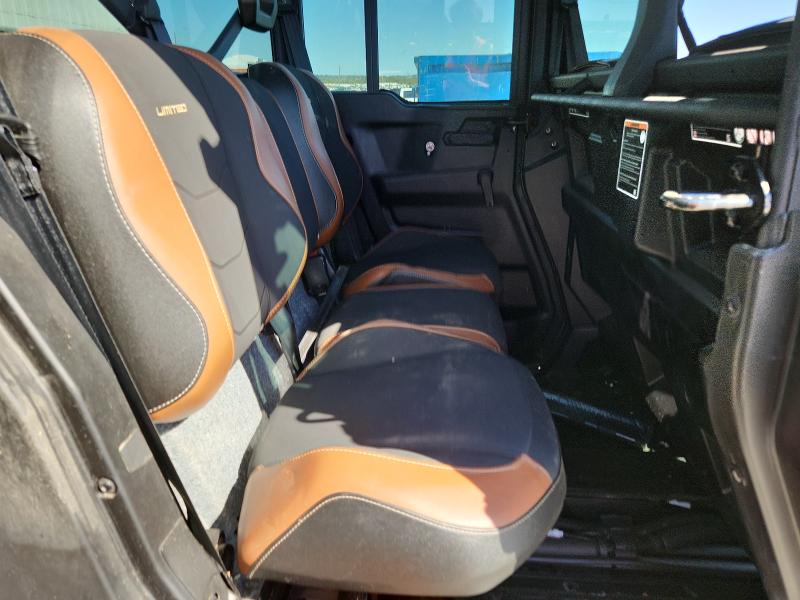 CAN-AM DEFENDER M 2023