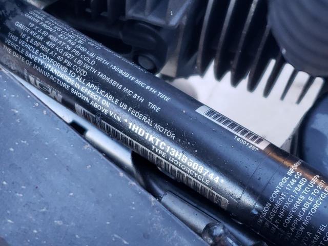 HARLEY-DAVIDSON FL 2017