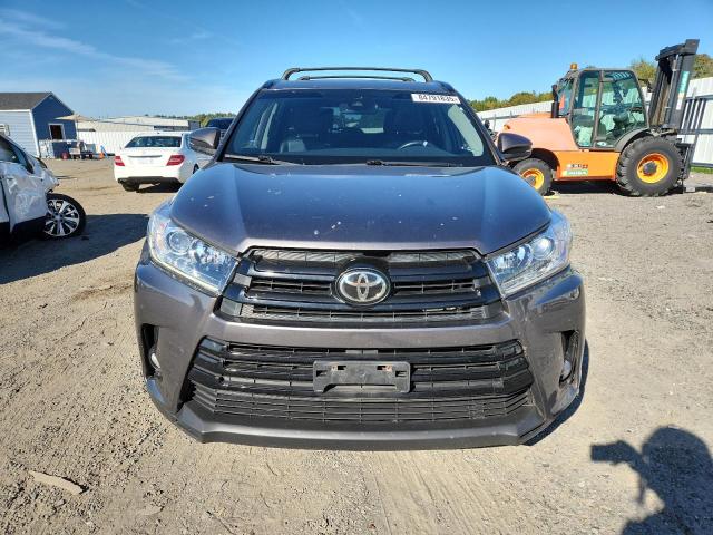 Фото 5 - TOYOTA HIGHLANDER