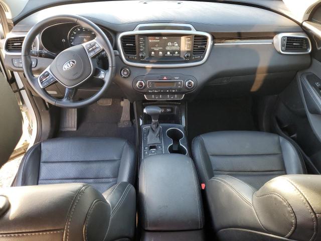 Фото 8 - KIA SORENTO