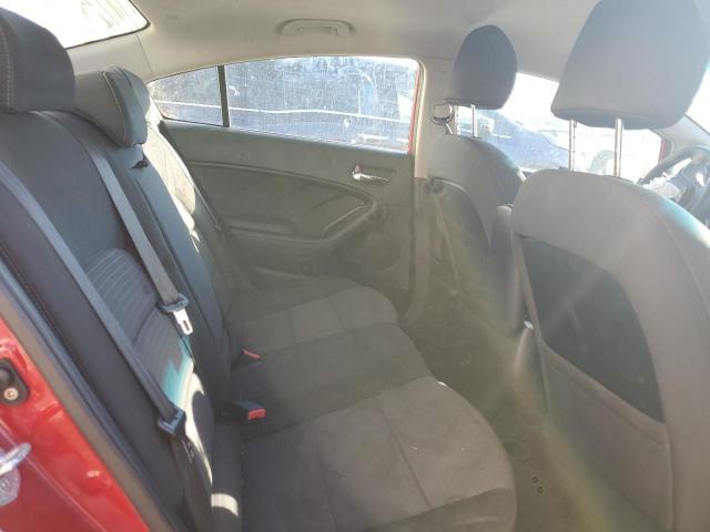 Фото 10 - KIA FORTE