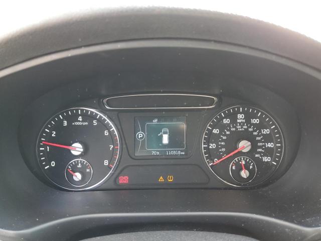 Фото 9 - KIA SORENTO