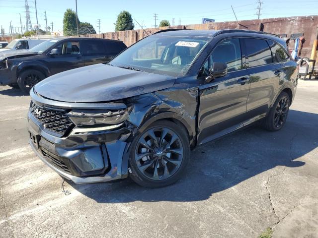 Фото 1 - KIA SORENTO