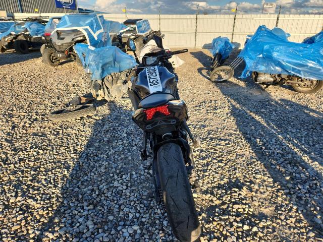 KAWASAKI EX650 M 2021