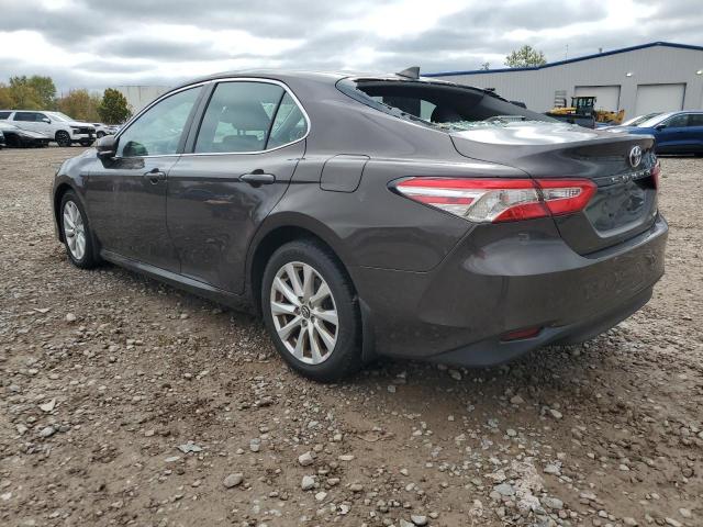 Фото 2 - TOYOTA CAMRY