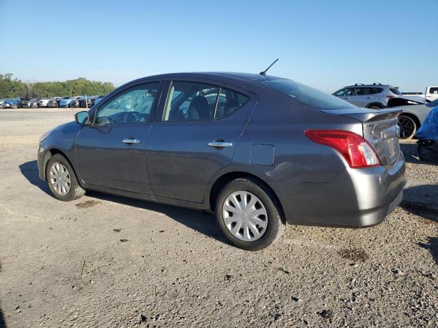 Фото 2 - NISSAN VERSA