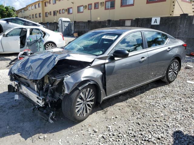 Фото 1 - NISSAN ALTIMA