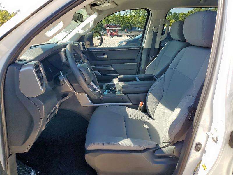 Фото 7 - TOYOTA TUNDRA