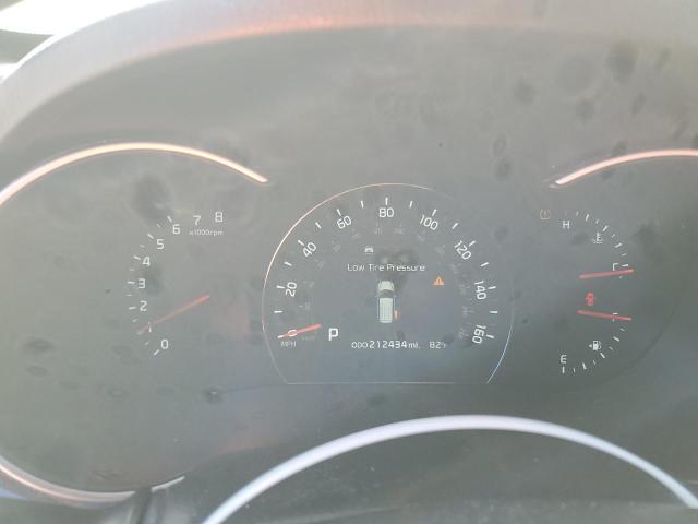 Фото 9 - KIA SORENTO