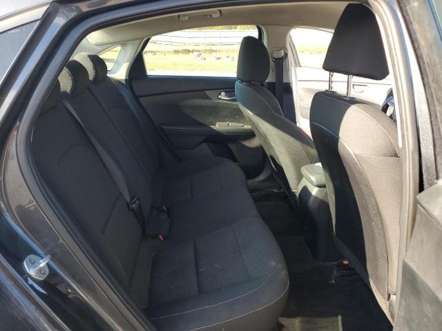 Фото 10 - KIA FORTE