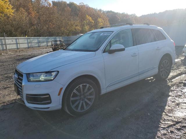 Фото 1 - AUDI Q7