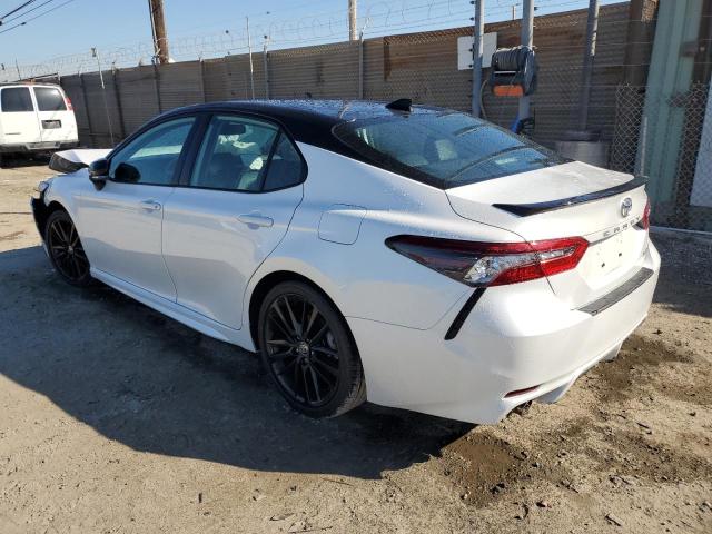 Фото 2 - TOYOTA CAMRY