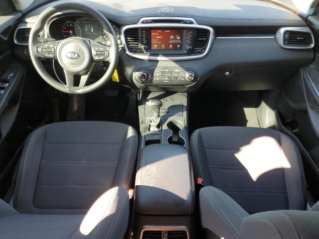 Фото 8 - KIA SORENTO