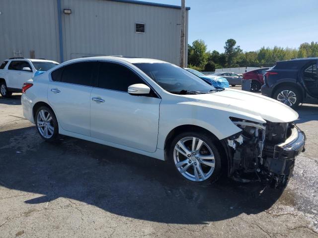 Фото 4 - NISSAN ALTIMA