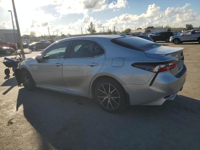 Фото 2 - TOYOTA CAMRY