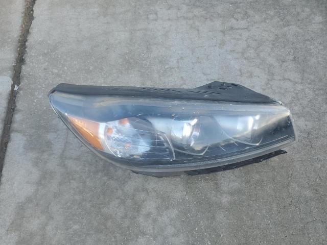 Фото 13 - KIA SORENTO