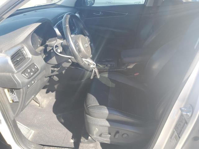 Фото 7 - KIA SORENTO