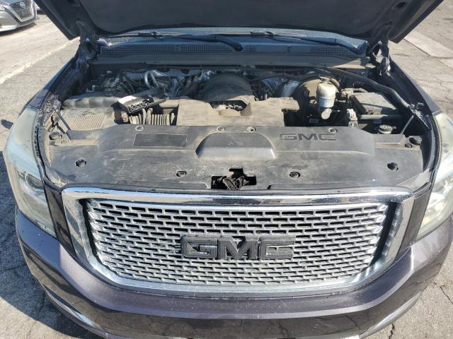 Фото 12 - GMC YUKON