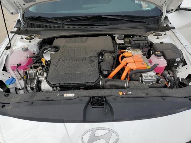 Фото 11 - HYUNDAI ELANTRA