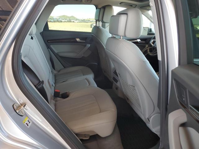 Фото 10 - AUDI Q5