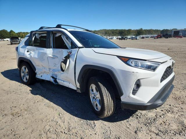 Фото 4 - TOYOTA RAV4