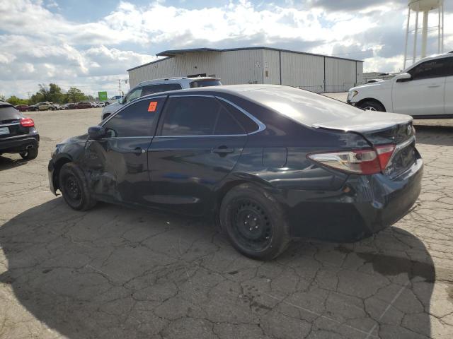 Фото 2 - TOYOTA CAMRY