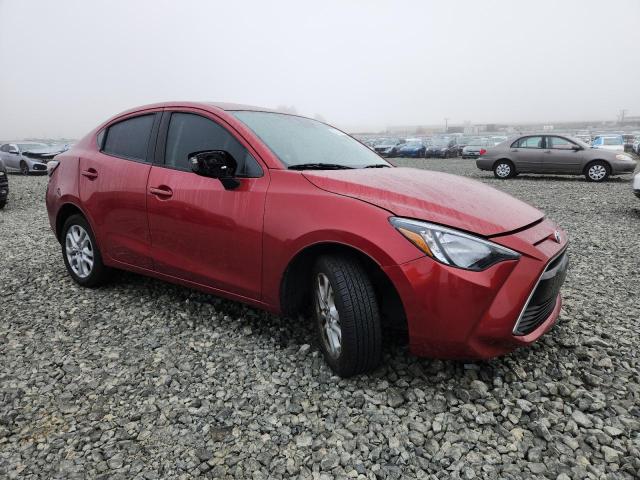 Фото 4 - TOYOTA YARIS