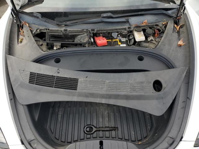 Фото 11 - TESLA MODEL 3