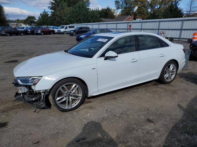 Фото 1 - AUDI A4