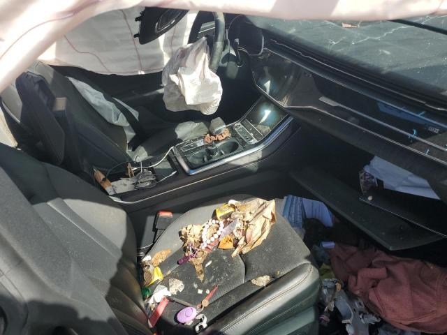 Фото 8 - AUDI Q8