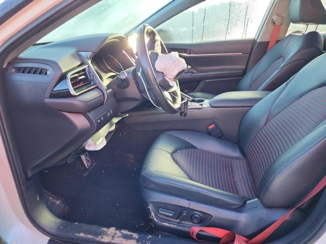 Фото 7 - TOYOTA CAMRY