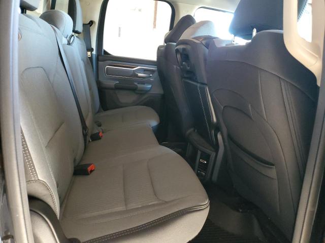 Фото 10 - RAM 1500