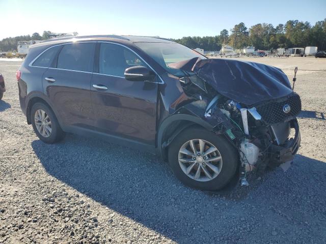 Фото 4 - KIA SORENTO