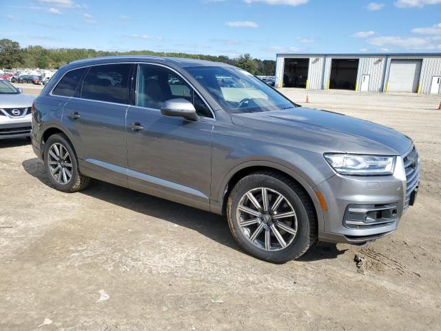 Фото 4 - AUDI Q7