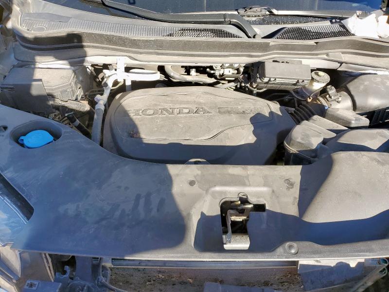Фото 11 - HONDA RIDGELINE