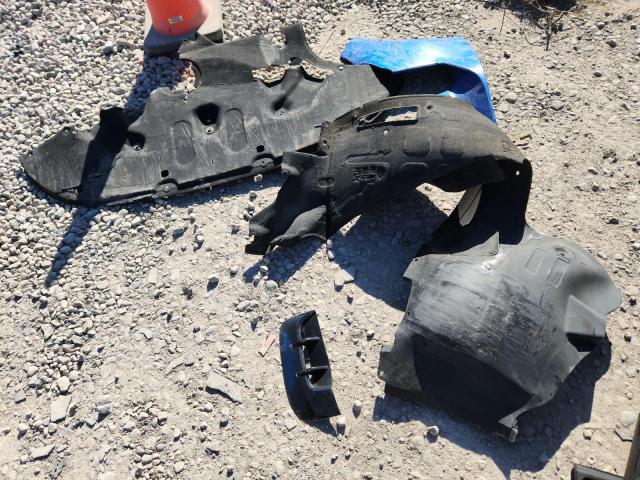 Фото 12 - KIA STINGER