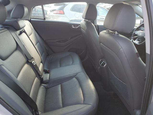 Фото 10 - HYUNDAI IONIQ