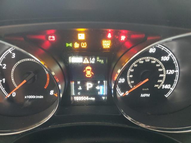 Фото 9 - MITSUBISHI OUTLANDER