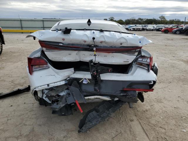 Фото 6 - HYUNDAI ELANTRA