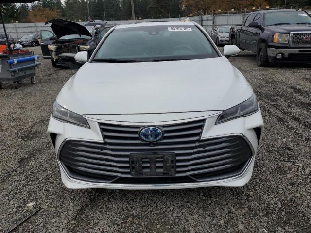 Фото 5 - TOYOTA AVALON