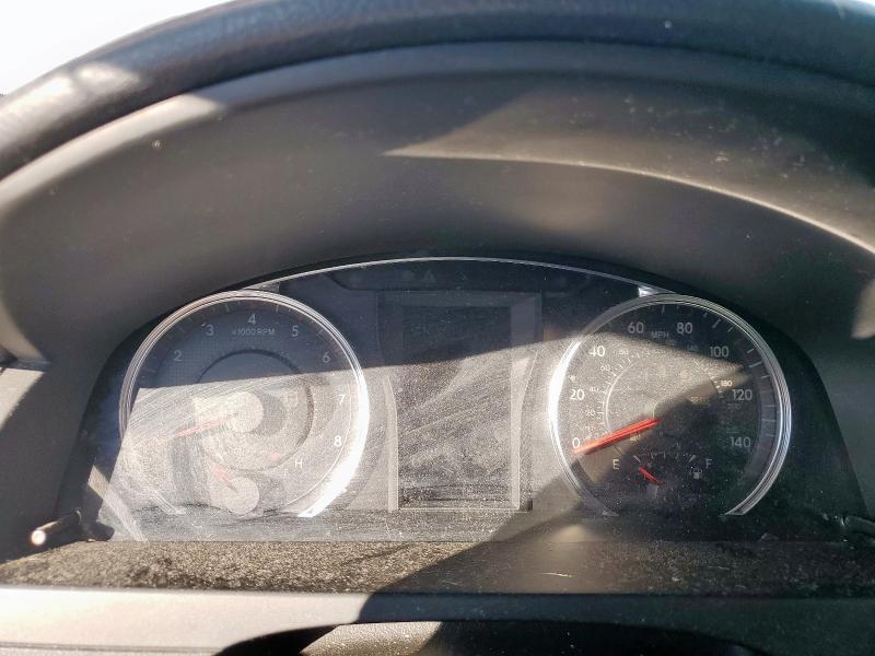 Фото 9 - TOYOTA CAMRY