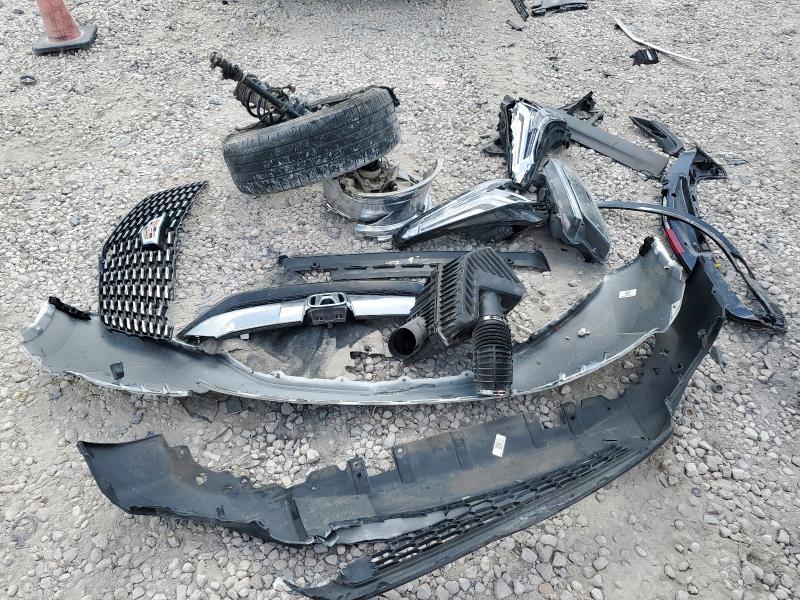 Фото 13 - CADILLAC XT5