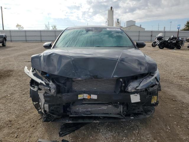 Фото 5 - HYUNDAI ELANTRA