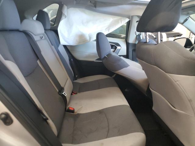 Фото 11 - TOYOTA RAV4