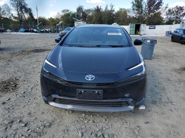 Фото 5 - TOYOTA PRIUS