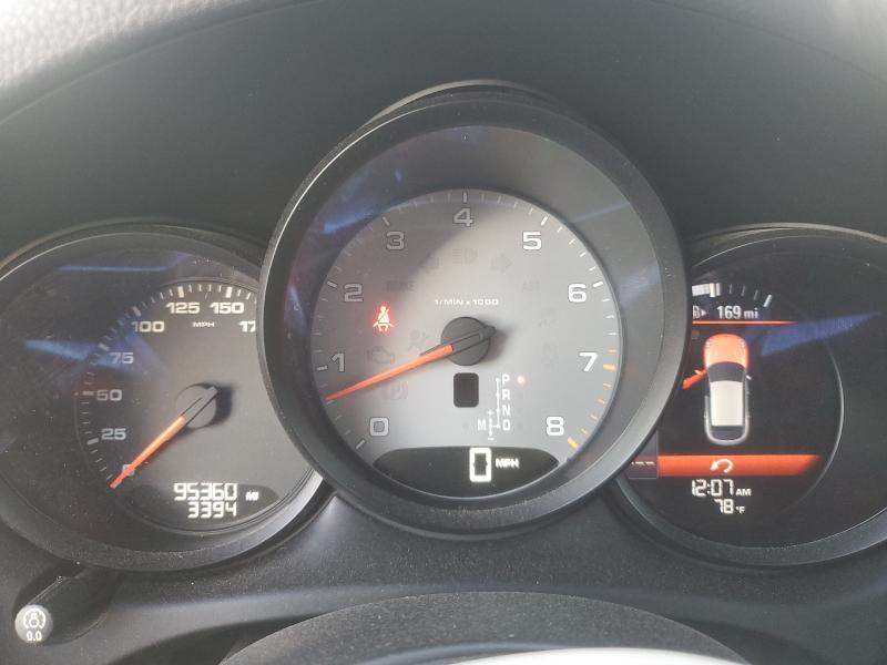 Фото 9 - PORSCHE MACAN