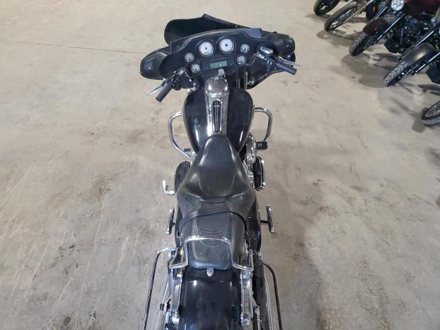 HARLEY-DAVIDSON FL 2010