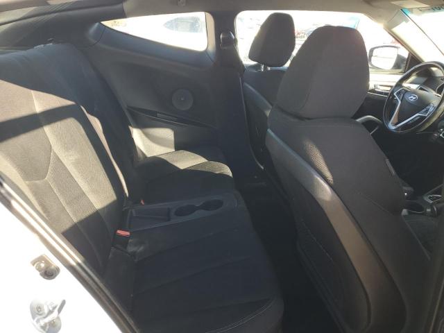 Фото 10 - HYUNDAI VELOSTER